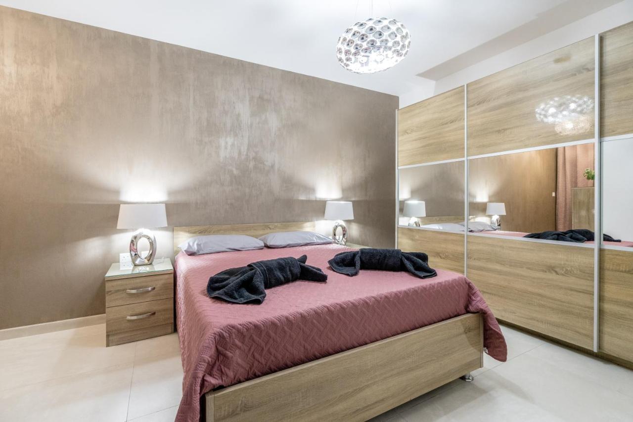 Brand New 3Br Apartment Close To All Amenities เซนต์พอลส์เบย์ ภายนอก รูปภาพ